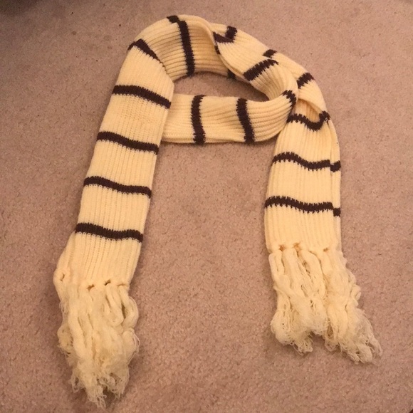 Other - Vintage cream brown striped knit winter scarf